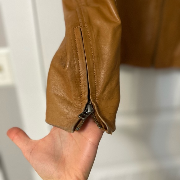 Danier Ladies Brown Vintage Leather Jacket - Picture 3 of 5